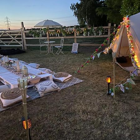 Country Bumpkins Luxury Glamping Otel Wellingore Dış mekan fotoğraf