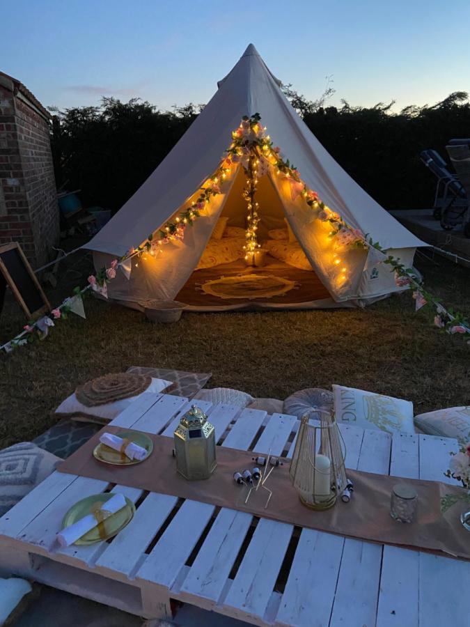 Country Bumpkins Luxury Glamping Otel Wellingore Dış mekan fotoğraf