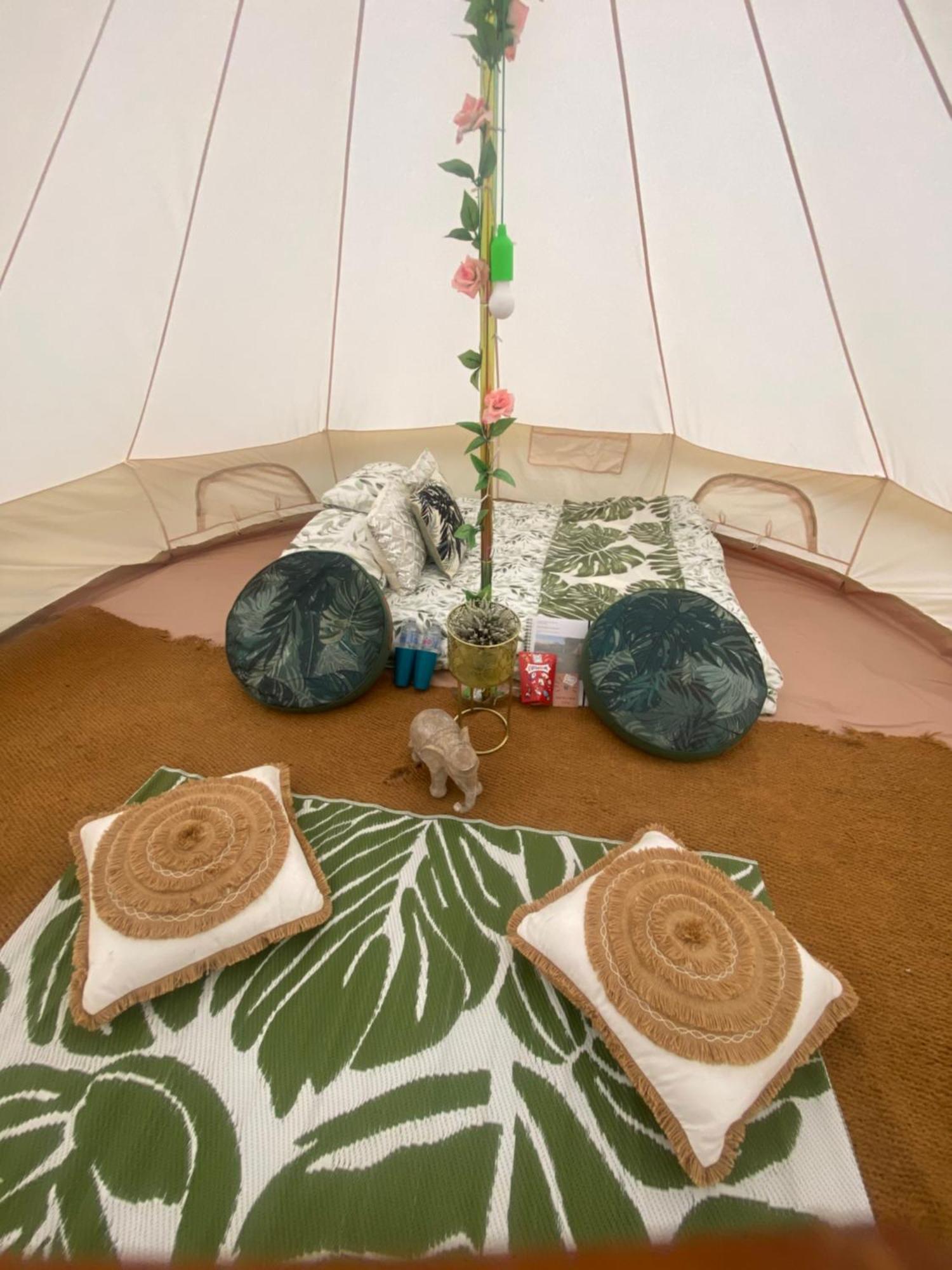 Country Bumpkins Luxury Glamping Otel Wellingore Dış mekan fotoğraf